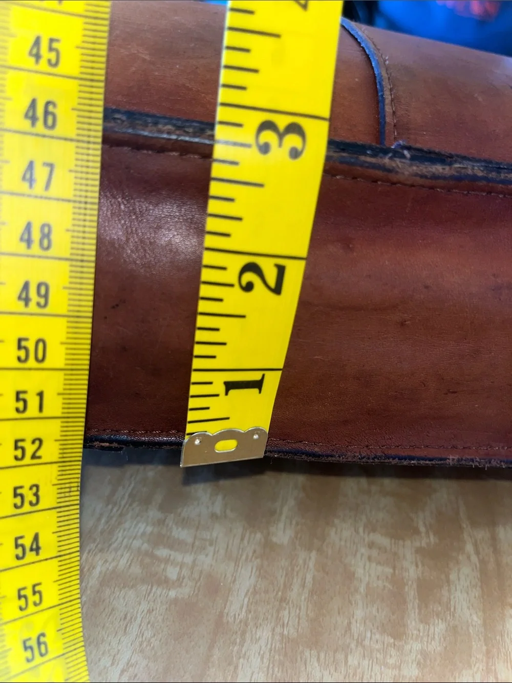 Source Unknown Tan Leather Briefcase - Classic Men’s Carryall